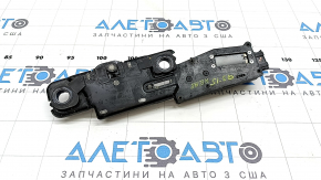 Доводчик двери багажника Audi Q3 8U 15-18