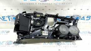 Накладка центральной консоли с подстаканниками Infiniti Q50 17-20 под дерево, черный глянец, с карманом, с чехлом, царапины