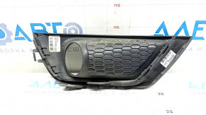Решетка бампера левая Jeep Compass 17-21 с молдингом структура под птф, сломано крепление