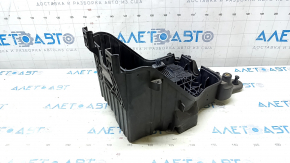 Поддон АКБ Audi Q3 8U 16-18