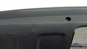 Бампер задний голый нижняя часть Audi Q7 4L 10-15 белый, без заглушек и накладки, с молдингами, царапины