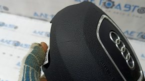 Подушка безопасности airbag в руль водительская Audi Q7 4L 10-15 черная, облез хром, царапина