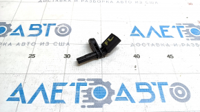 Датчик ABS передний левый Audi Q3 8U 15-18