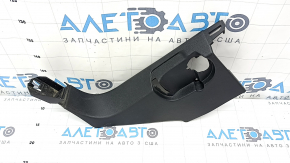 Накладка передней стойки левая нижняя Audi Q7 4L 10-15 черная, потерта