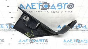Накладка передней стойки левая нижняя Audi Q7 4L 10-15 черная, потерта