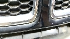 Решетка радиатора grill Jeep Compass 17-21 в сборе 3 части, песок