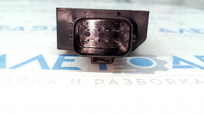 FUEL PUMP CONTROL MODULE Volvo XC90 16-26