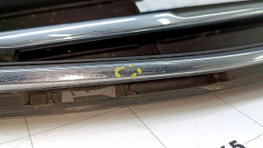 Решетка радиатора grill в сборе с обрамлением Ford Fusion mk5 17-18 песок