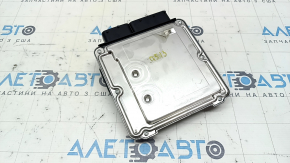 Блок ECU компьютер двигателя Audi Q5 8R 09-17 2.0T