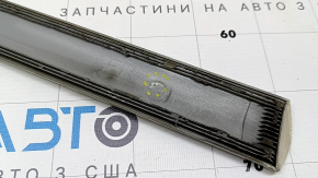 Накладка двери нижняя передняя правая Lexus RX300 RX330 RX350 RX400h 04-08 отсутствует направляющая, царапины