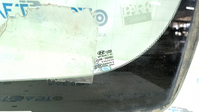Лобовое стекло Hyundai Sonata 11-15 песок, царапина