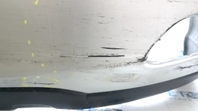 Бампер задний голый Lexus RX300 RX330 RX350 RX400h 04-09 серебро, царапины, трещина в креплении
