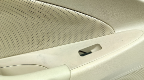 Cartela de ornamente usi spate stanga Hyundai Sonata 11-12 bej cu inserare din piele bej, cotiera piele bej, turnare gri luciu, lovituri, abraziuni, zgarieturi