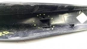 Заглушка рейлингов задняя правая Lexus RX300 RX330 RX350 RX400h 04-09 сломано крепление