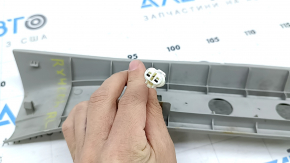 Накладка порога с подсветкой задняя левая Lexus RX300 RX330 RX350 RX400h 04-08 серая, с подсветкой, с хромированной накладкой, царапины