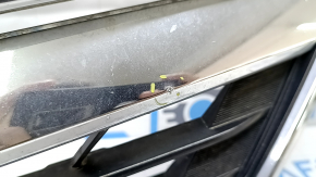 Решетка радиатора grill со значком Toyota Camry v50 12-14 hybrid usa LE, песок, тычка