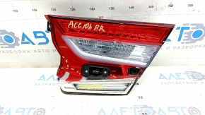 Фонарь внутренний крышка багажника правый Honda Accord 18-20 hybrid, разбито стекло