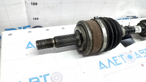 Привод полуось передняя левая Toyota Camry v70 18-24 2.5 слизана резьба, примята внутряняя граната