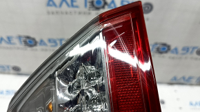Фонарь внешний крыло левый Toyota Camry v40 10-11 hybrid, с креплением, потерт