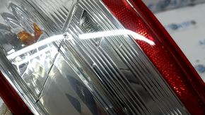 Фонарь внешний крыло левый Toyota Camry v40 10-11 hybrid, с креплением, потерт