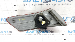 Фонарь внешний крыло правый Toyota Camry v40 10-11 hybrid, с креплением