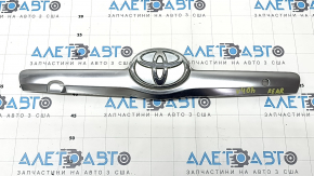 Capac portbagaj Toyota Camry v40 10-11 cu emblema, crom, pentru camera de vedere