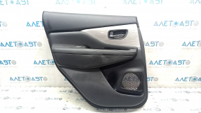 Garnitură portiere spate stânga Nissan Murano z52 15-18 negru cu inserție din piele neagră, cotieră piele neagră, turnare lemn gri lucios, zgârieturi