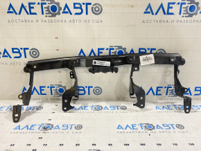Кронштейн решетки радиатора grill Honda CRV 23-26