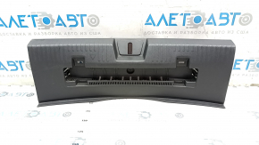 Накладка проема багажника VW Beetle 12-15 черн, царапина, потерта