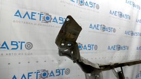 Телевизор панель радиатора в сборе Toyota Camry v40