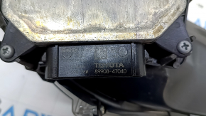 Фара передняя правая в сборе Toyota Prius 50 Prime 17-19 LED с уплотнителем и верхним креплением, песок
