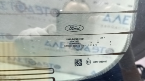 Дверь багажника голая со стеклом Ford Escape MK4 23-26 тонировка, черный UM, вмятины