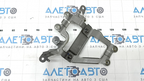 Кронштейн усилителя аудио Ford Escape MK4 20-26