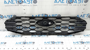 Решетка радиатора grill Ford Escape MK4 23-26 St-line без камеры, с эмблемой, царапины