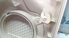 Cartela de ornamente usi fata dreapta VW Passat b7 12-15 SUA bej, cu insertie gri, cod cotiera bej, stricate, elemente de fixare rupte
