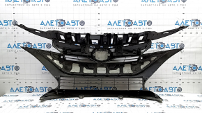 Решетка радиатора grill Toyota Prius 50 Prime 17-19 под парктроники, трещина, примята
