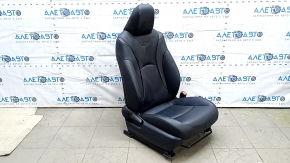 Пассажирское сидение Toyota Prius 50 Prime 17-19 с airbag, механическое, подогрев, кожа черная