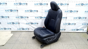 Водительское сидение Toyota Prius 50 Prime 17-19 с airbag, электро, подогрев, кожа черная, трещина на коже