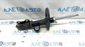 Амортизатор передний правый Toyota Prius V 15-16