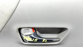 Обшивка двери карточка передняя левая Toyota Prius V 12-17 серая, подлокотник велюр серый, с ручкой, царапины, под химчистку