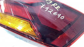 Фонарь внешний крыло правый VW Jetta 19-19 царапины