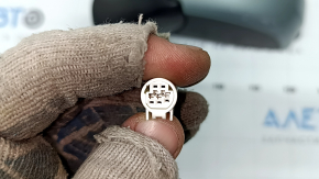 Зеркало боковое левое в сборе Toyota Prius V 15-17 5 пинов, зеленое