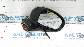 Зеркало боковое правое в сборе Toyota Prius V 12-17 5 пинов, зеленое, царапина