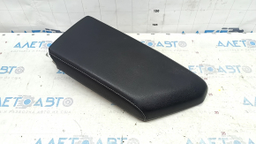 Cotiera VW Jetta 19-21 piele neagră, cusături albe, finisaj rupt