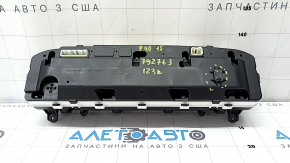 Щиток приборов Toyota Prius V 12-17 usa, 123к, сломано крепление