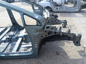 Четверть передняя правая Toyota Prius V 12-17 на кузове, зеленая