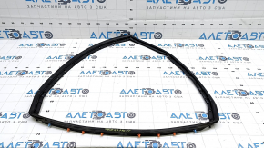 Garnitura capotei Ford Edge 19-24 ruptă