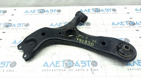 Silent bloc crăpat pentru brațul stânga față inferior Toyota Prius V 12-17