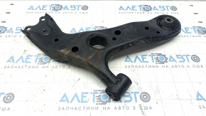 Рычаг нижний передний левый Toyota Prius V 12-17, микротрещины С/Б