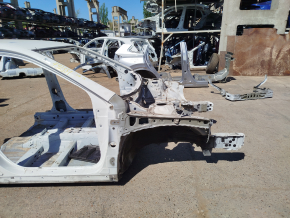 Четверть передняя правая Toyota Camry v50 12-14 usa белый 040, на кузове